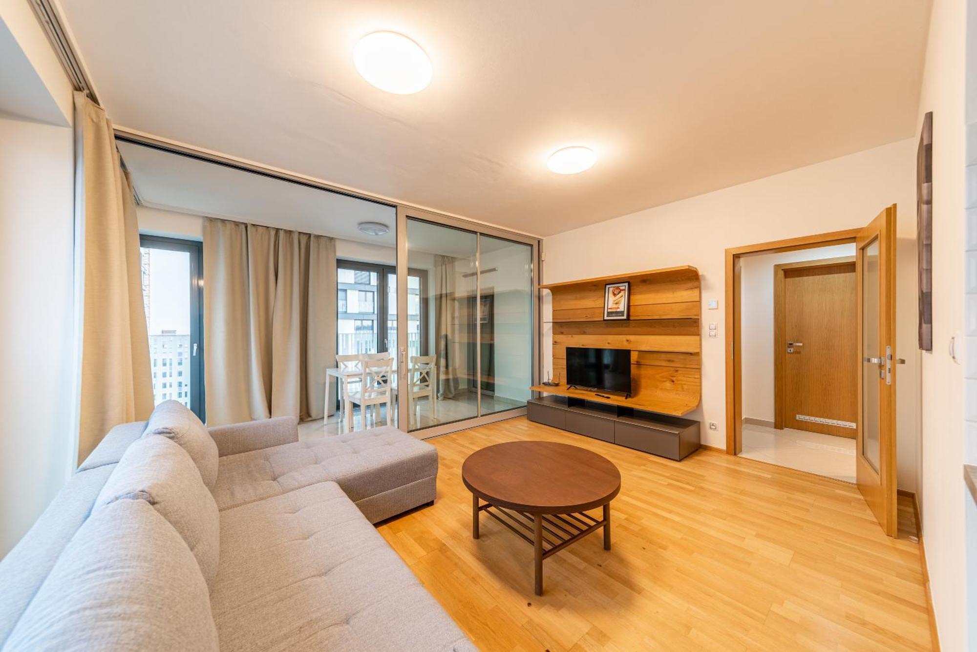 Garden Towers Apartment *